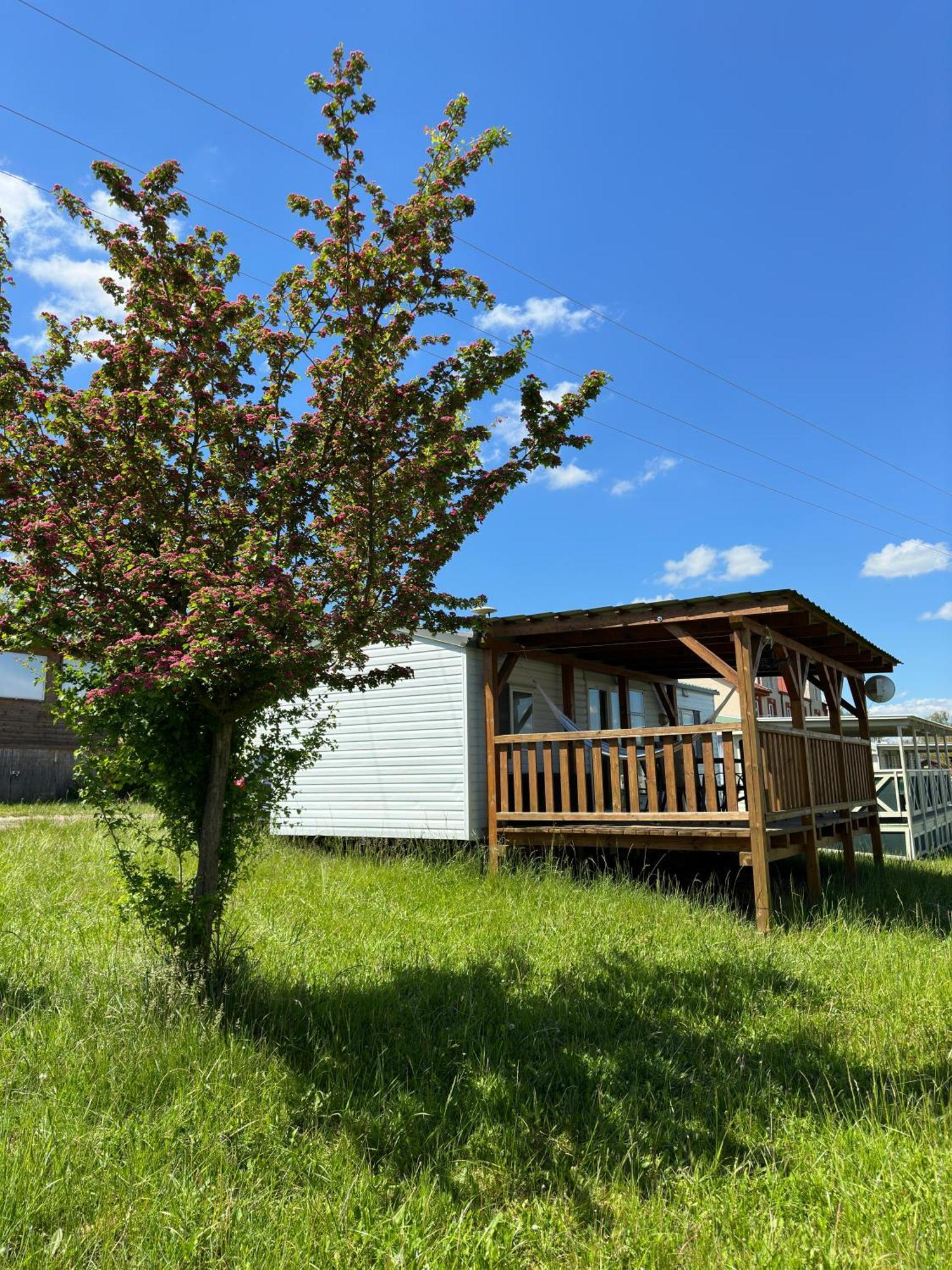 Hotel Mobilheimy Camp Vyrovice Exterior foto